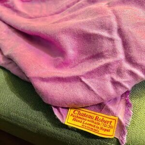 CHATEAU ROBERT, Large Pashmina with Silk, Purple